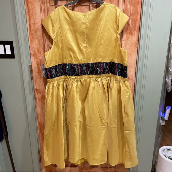 Disney Parks Dress Shop C-3PO Golden Star Wars Fit & Flare Cosplay Dress - Picture 6 of 8